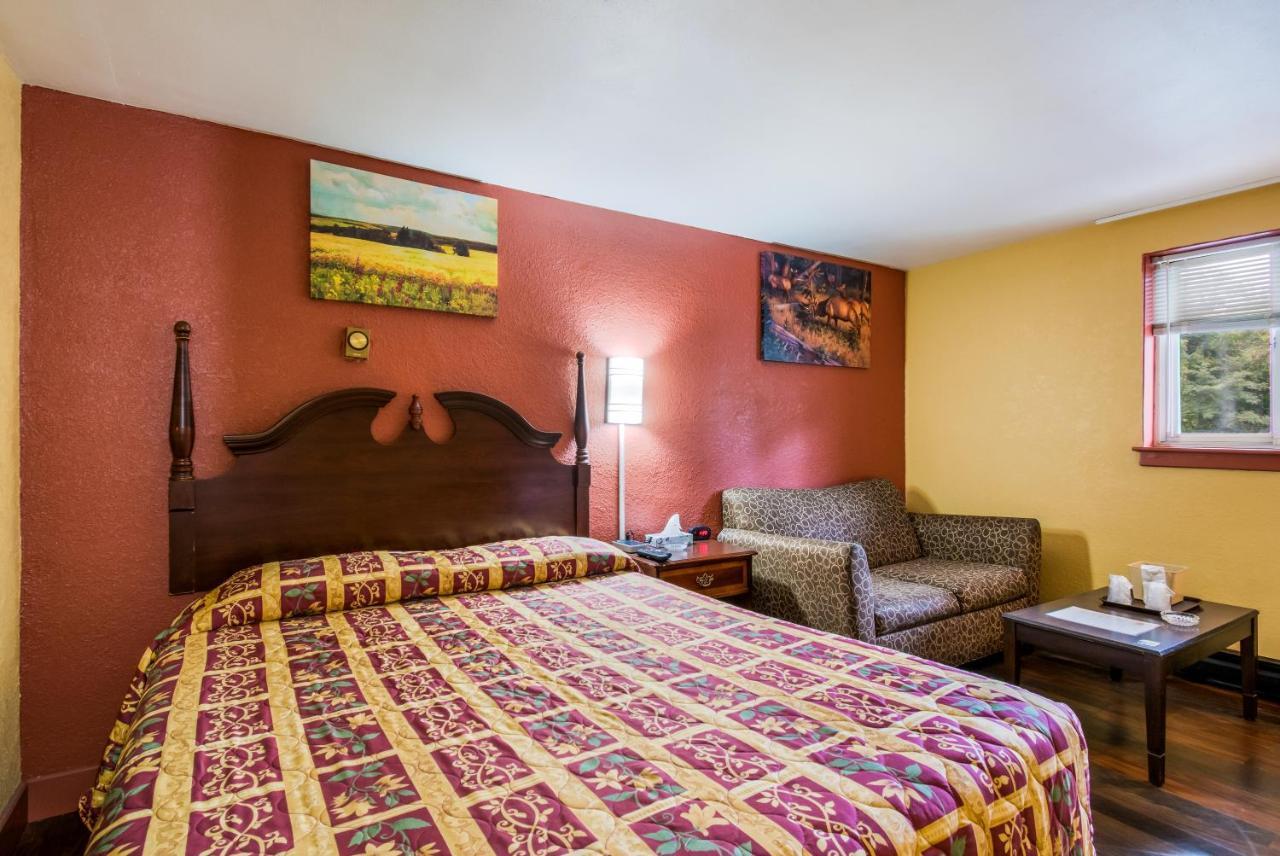 Highland Inn New Cumberland Zewnętrze zdjęcie