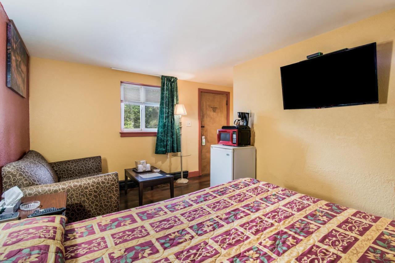Highland Inn New Cumberland Zewnętrze zdjęcie